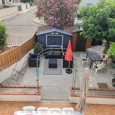 بيت للعطل Maison 10 Personnes A