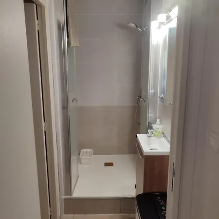 Vakantiehuis Maison 10 Personnes A *